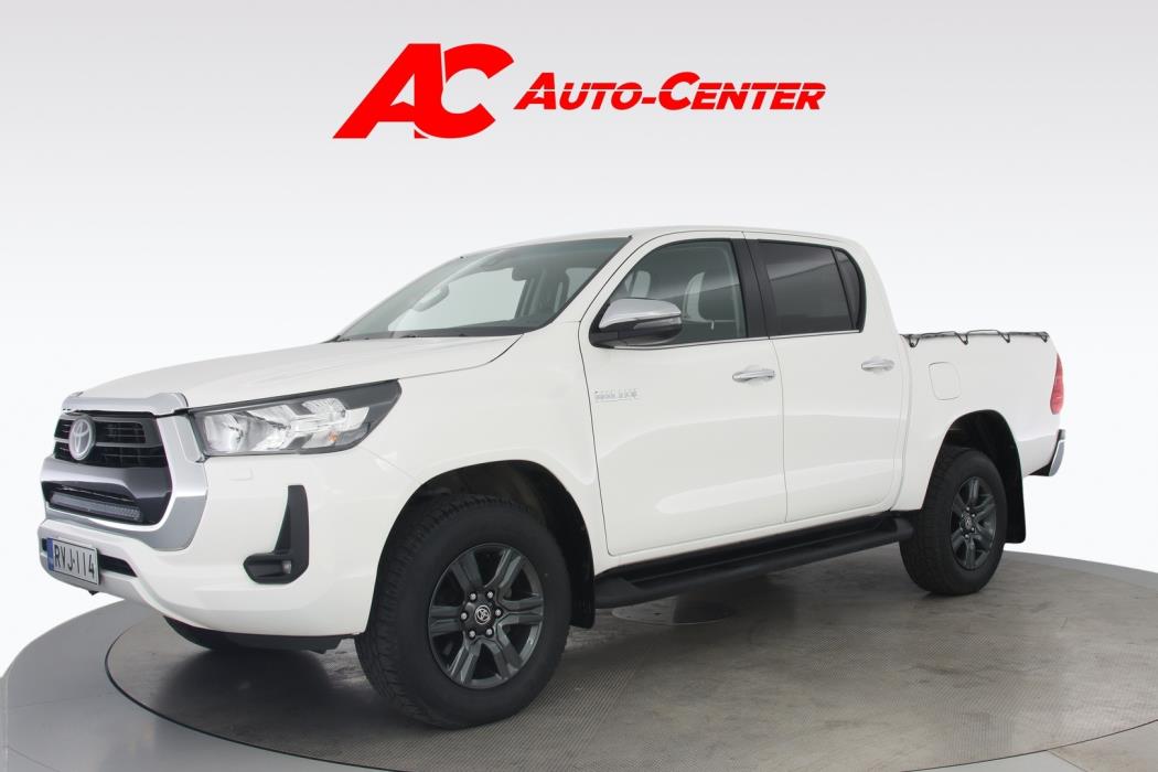 TOYOTA Hilux 2023