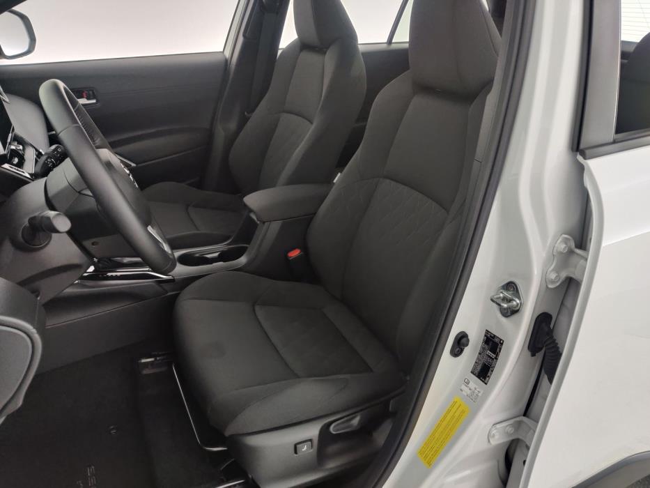 TOYOTA Corolla Cross 2024