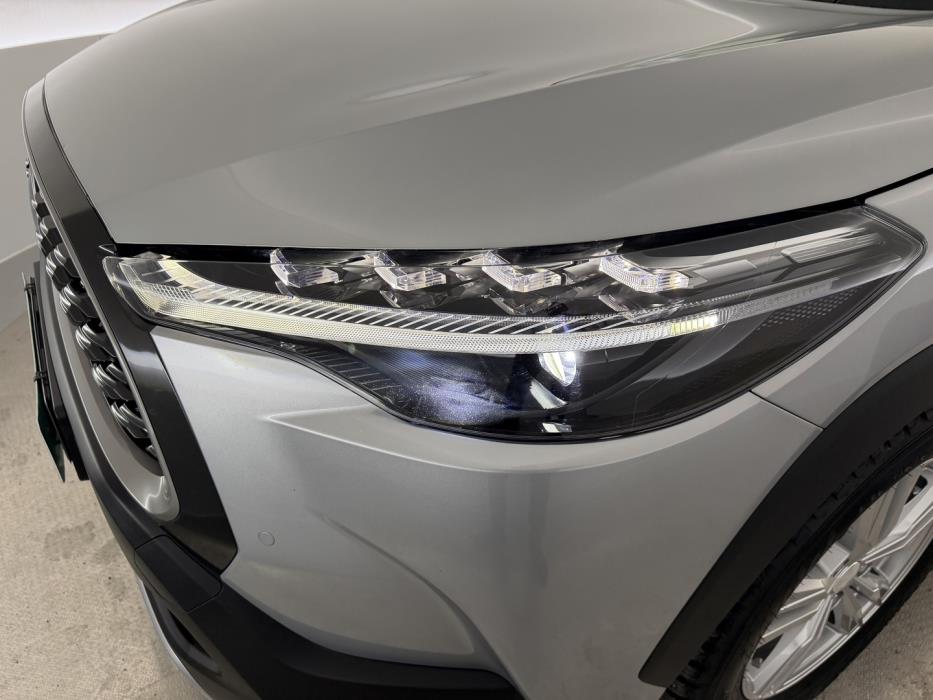 TOYOTA Corolla Cross 2024