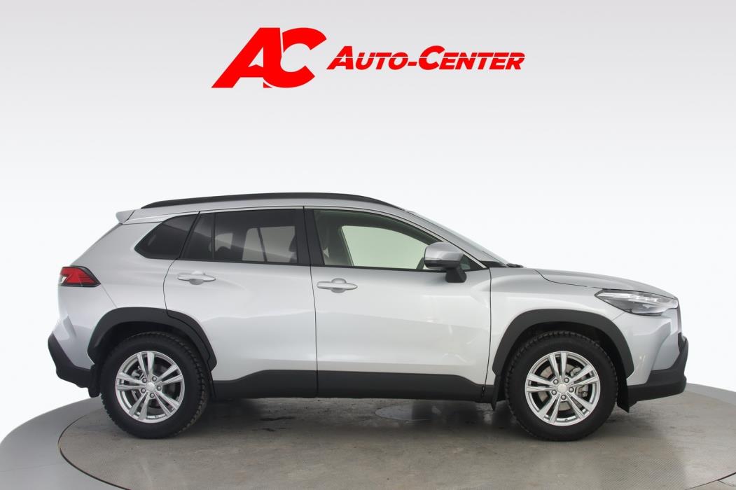 TOYOTA Corolla Cross 2024