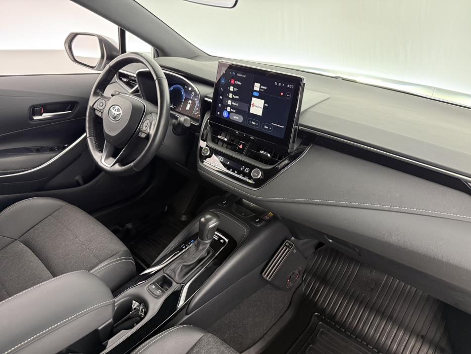 TOYOTA Corolla 2024