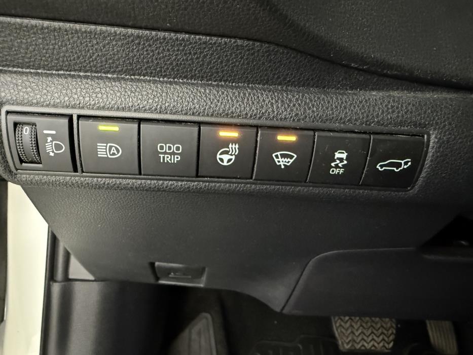 TOYOTA Corolla 2024