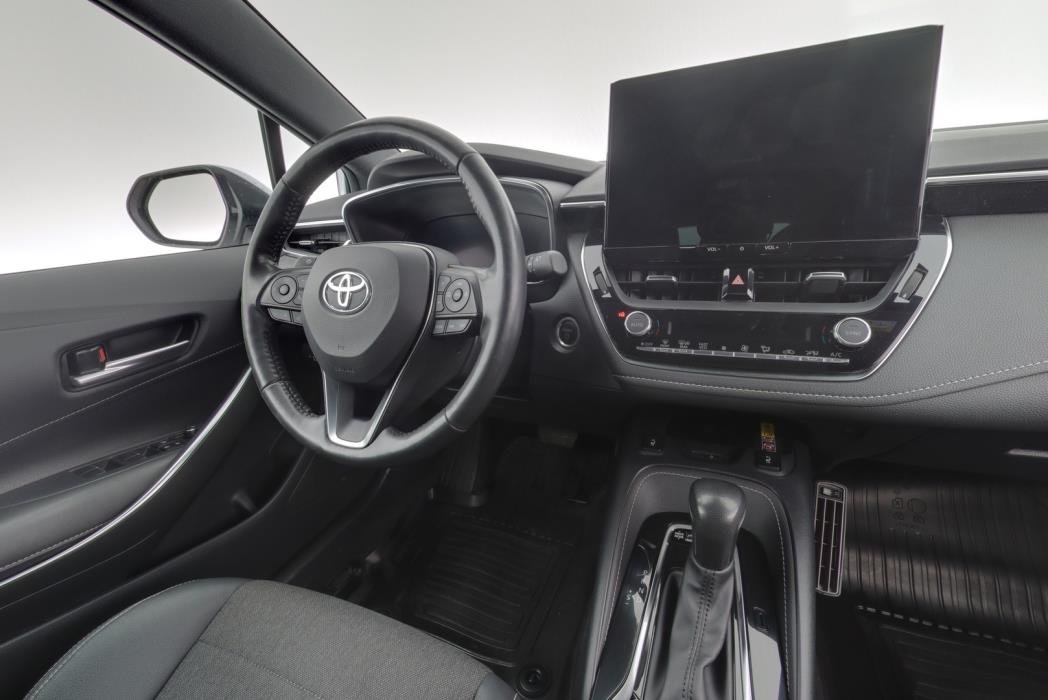 TOYOTA Corolla 2024