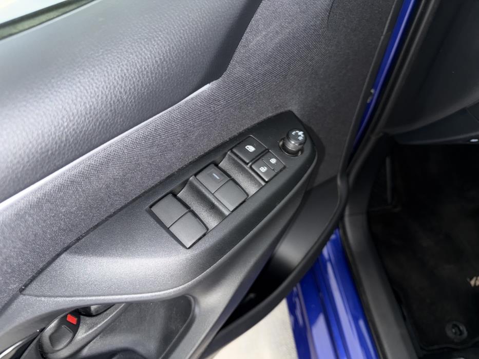 TOYOTA Yaris 2024