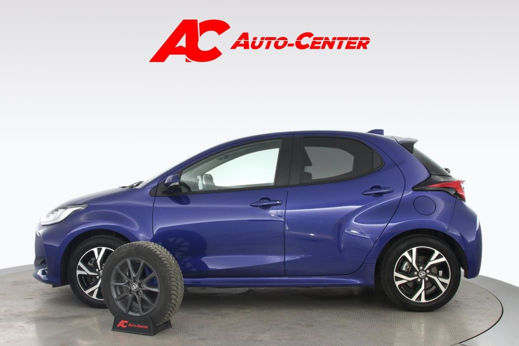 TOYOTA Yaris 2024