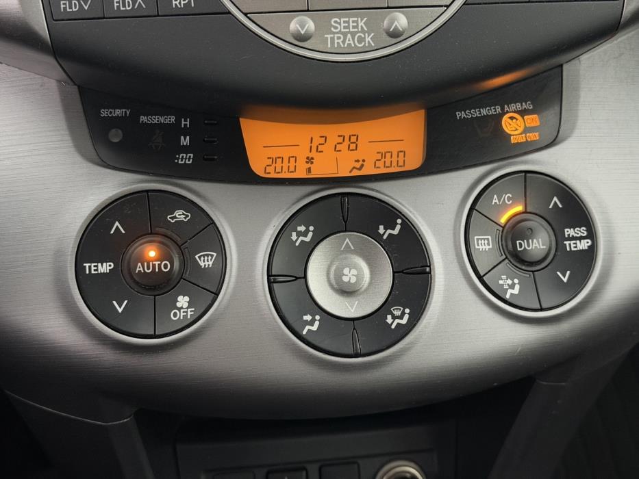 TOYOTA RAV4 2007