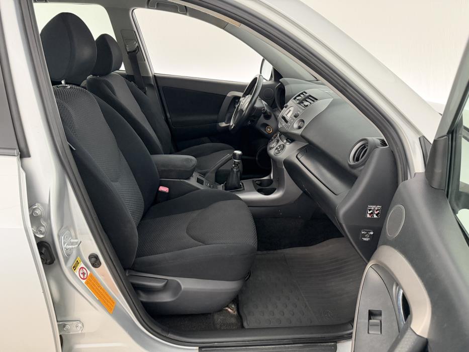 TOYOTA RAV4 2007