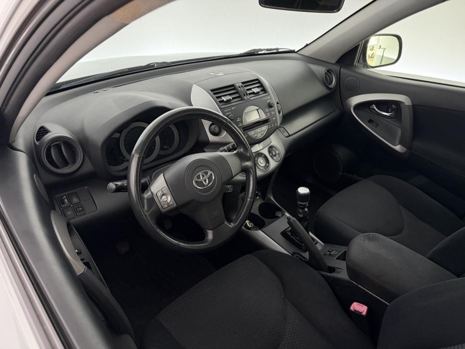 TOYOTA RAV4 2007