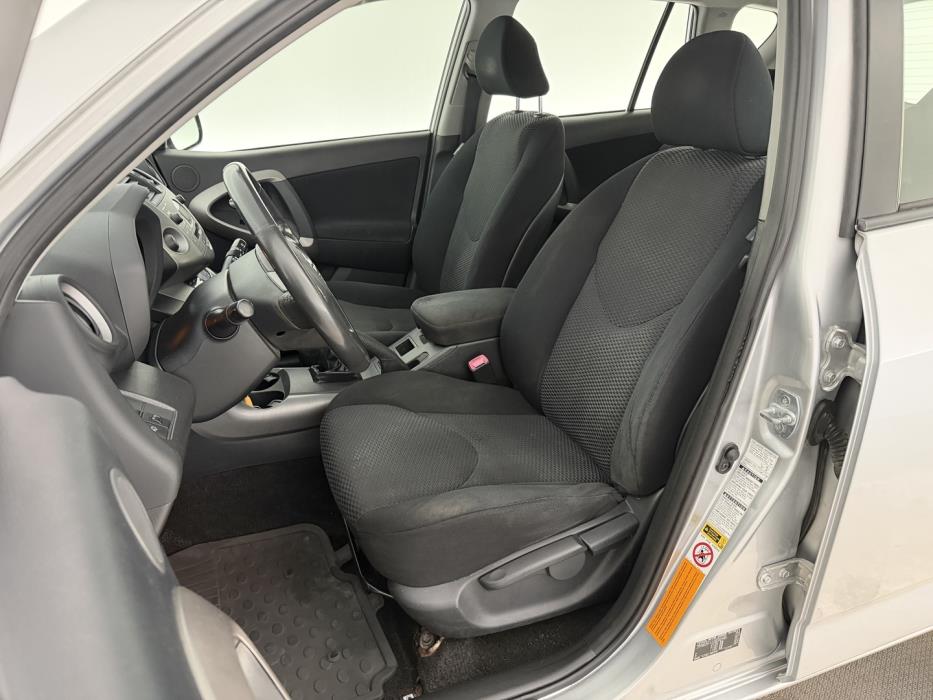 TOYOTA RAV4 2007