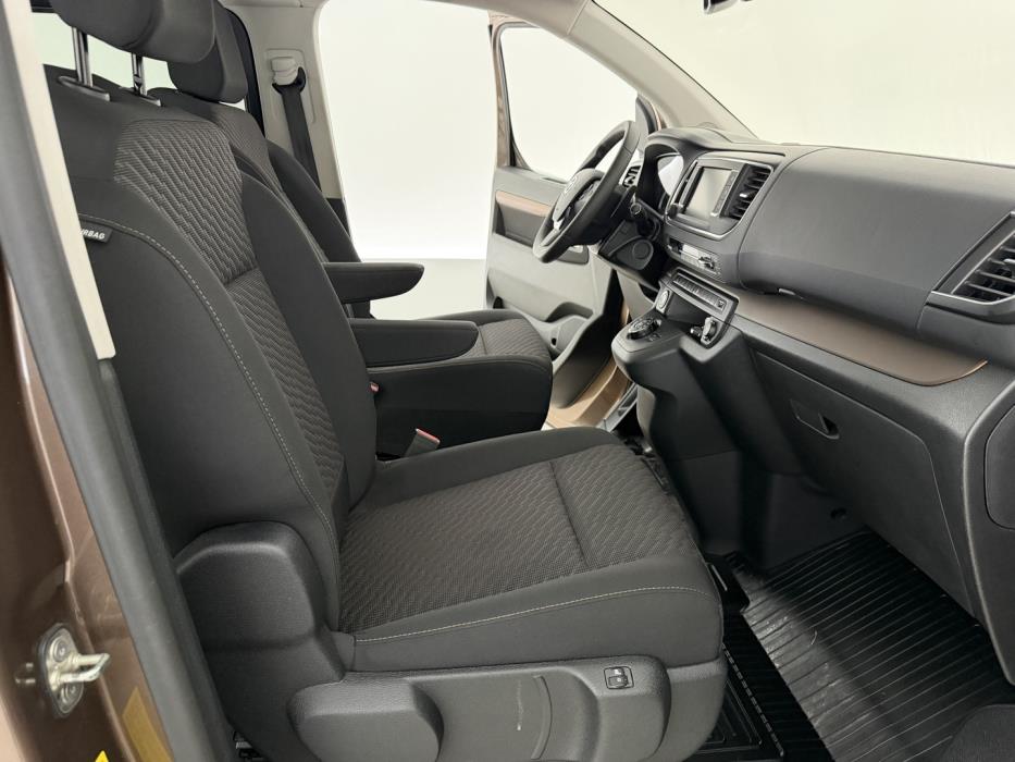 TOYOTA Proace Verso 2017