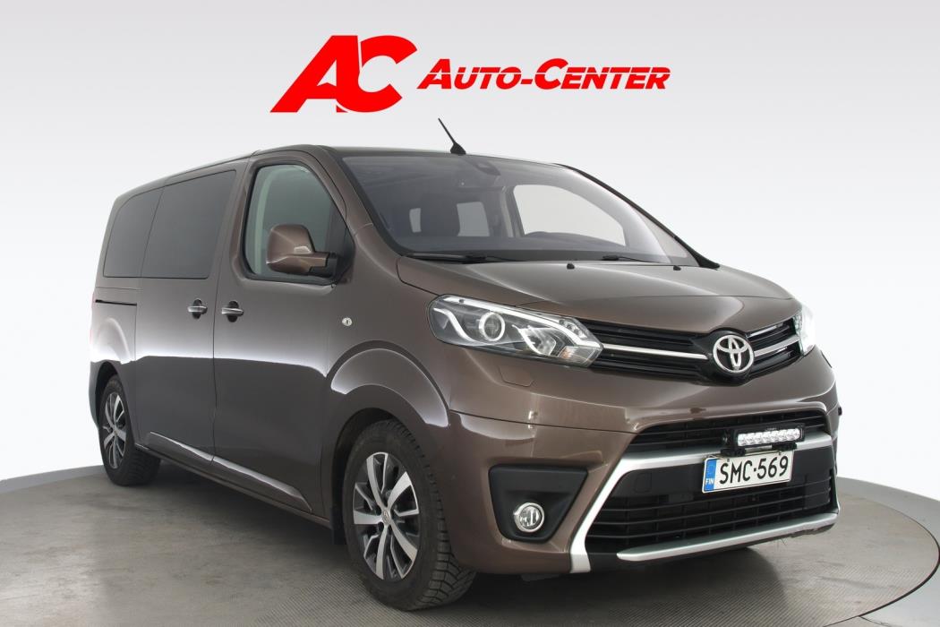 TOYOTA Proace Verso 2017
