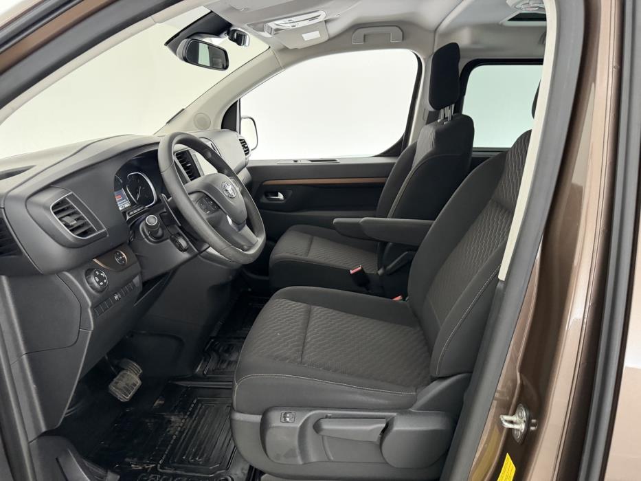 TOYOTA Proace Verso 2017