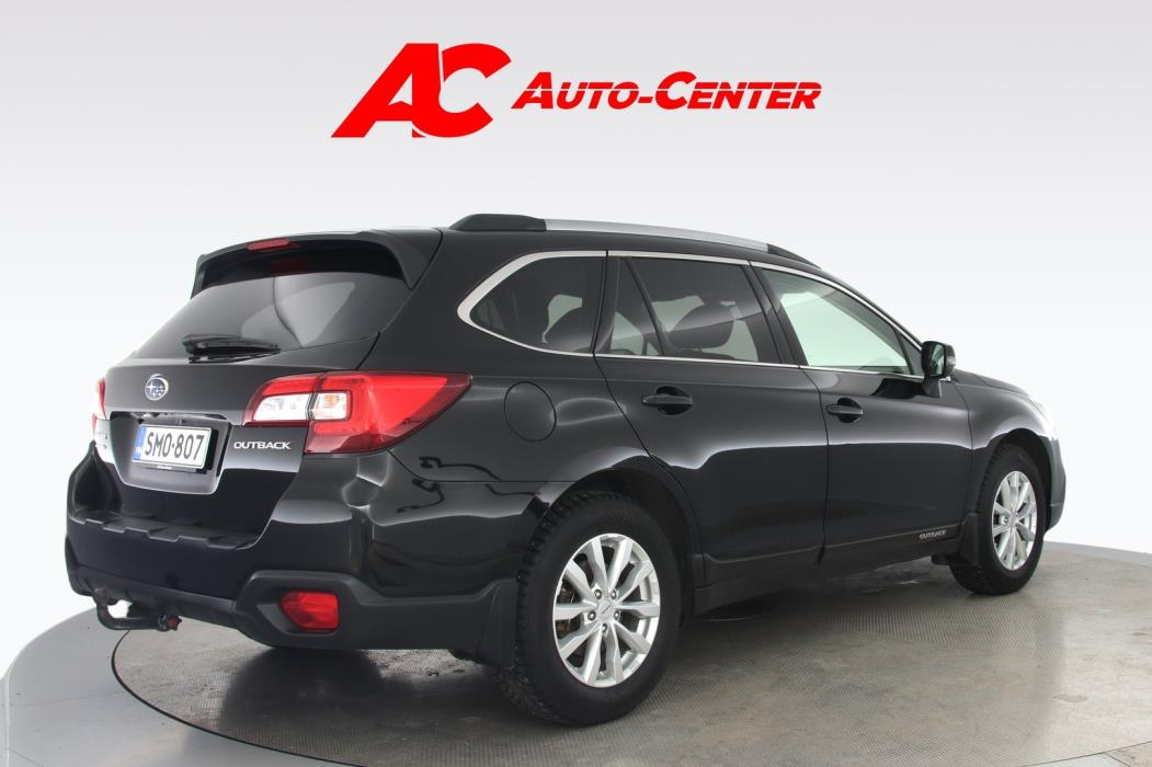 SUBARU Outback 2017