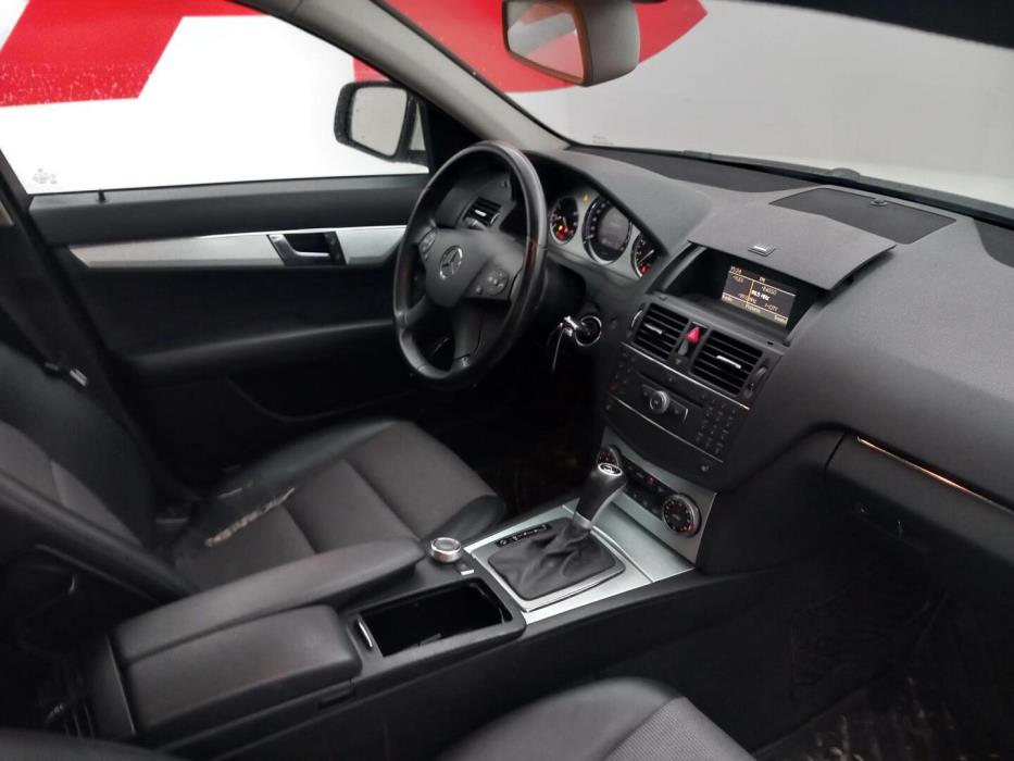 MERCEDES-BENZ C 2007