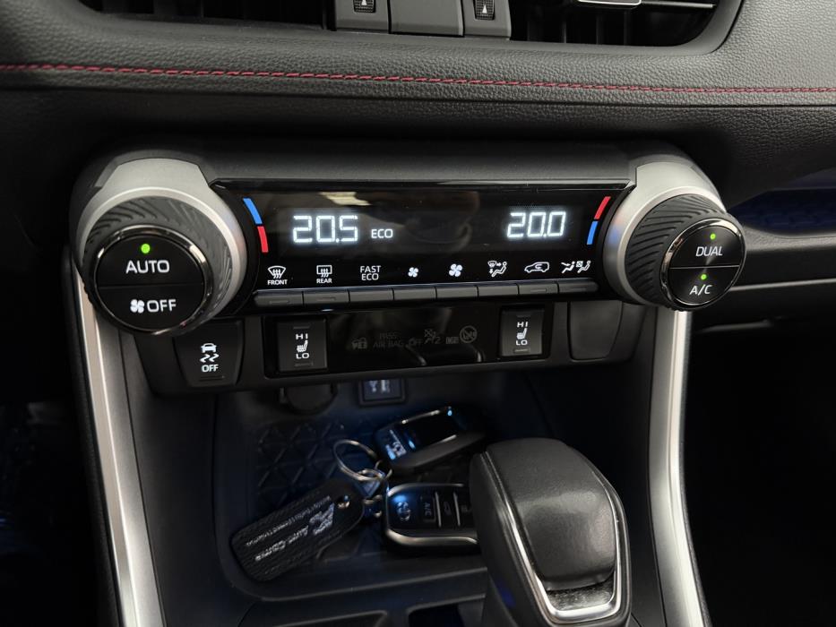 TOYOTA RAV4 Plug-in 2023