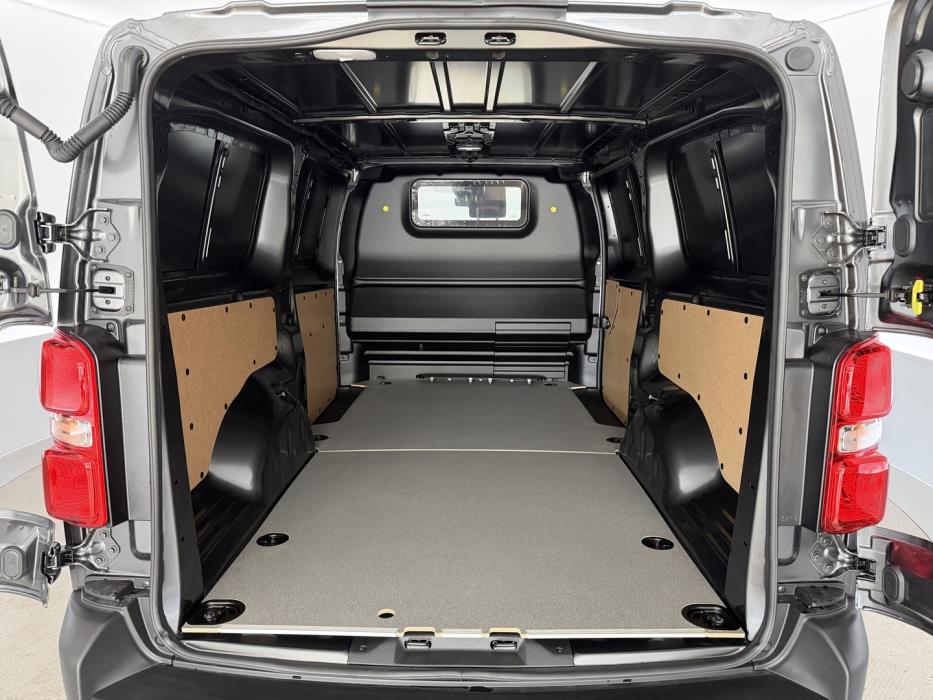 TOYOTA Proace 2026