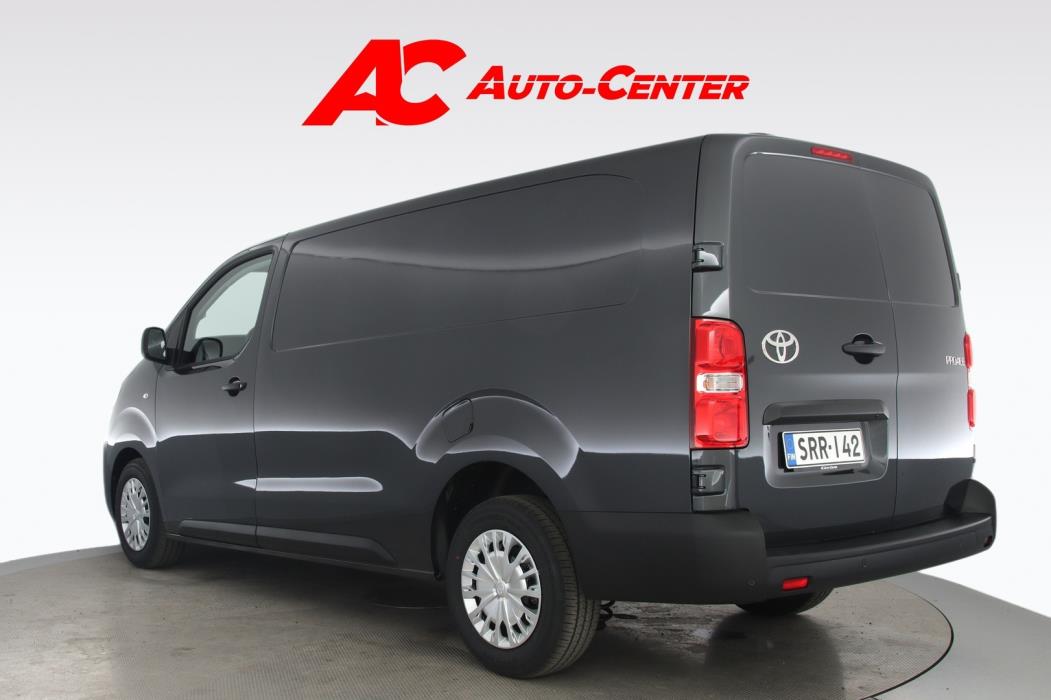 TOYOTA Proace 2026