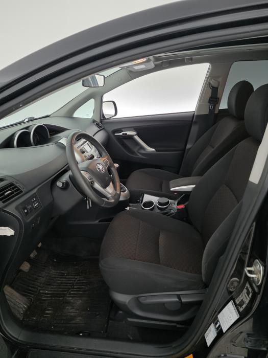 TOYOTA Verso 2011