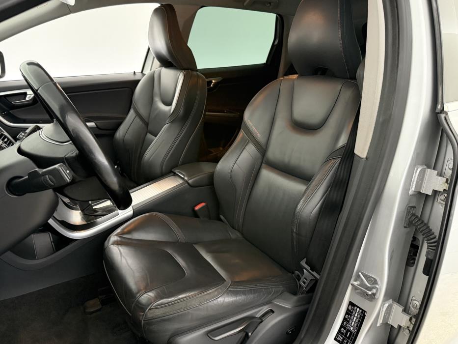 VOLVO XC60 2014