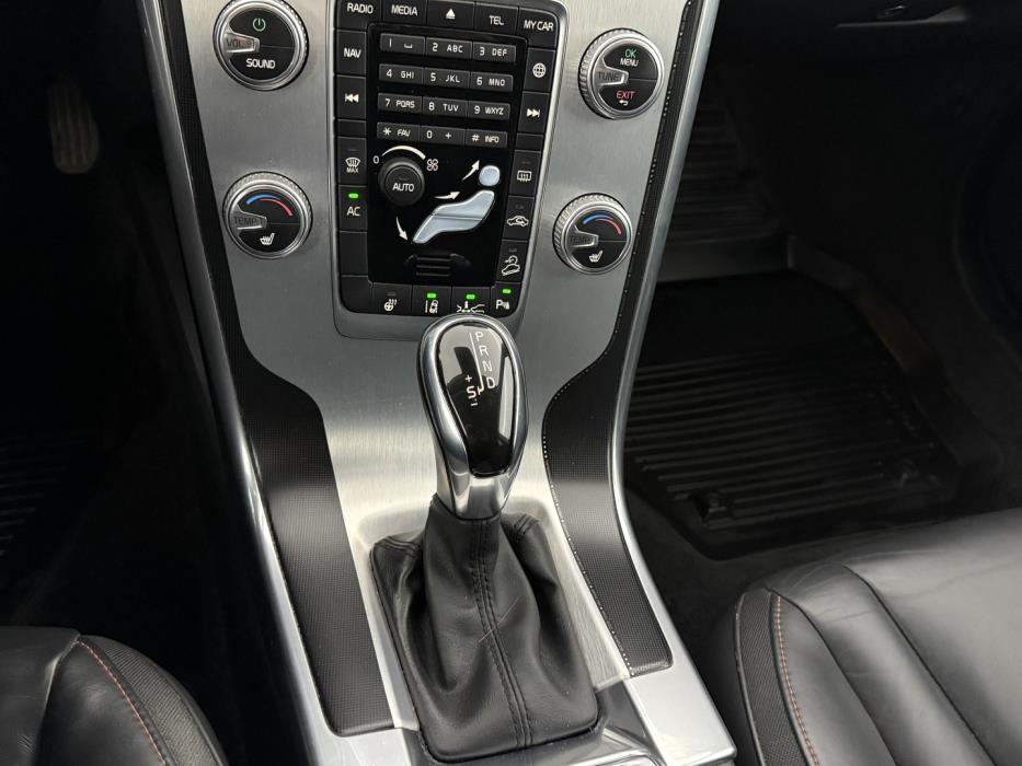 VOLVO XC60 2014