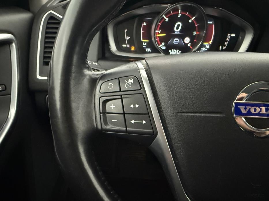 VOLVO XC60 2014