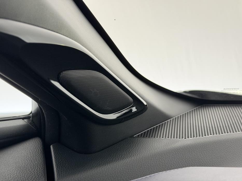 TOYOTA C-HR 2017