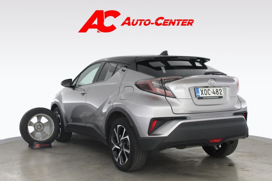 TOYOTA C-HR 2017