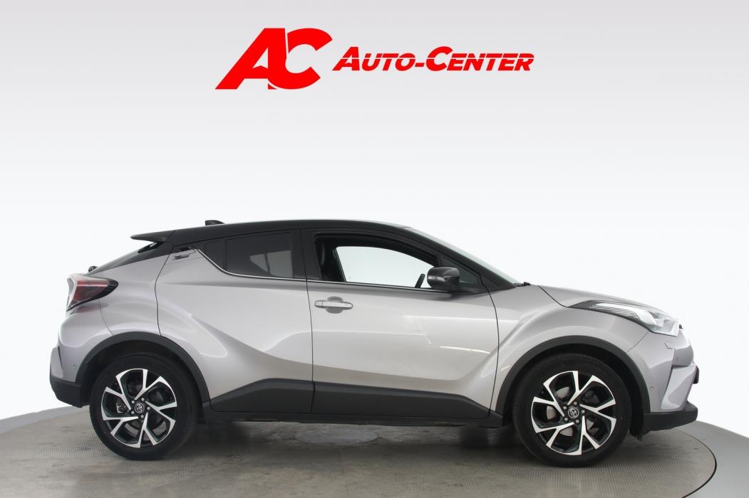 TOYOTA C-HR 2017