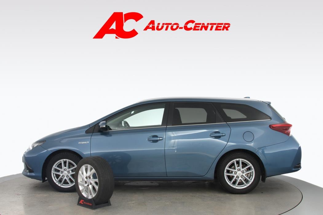 TOYOTA Auris 2018