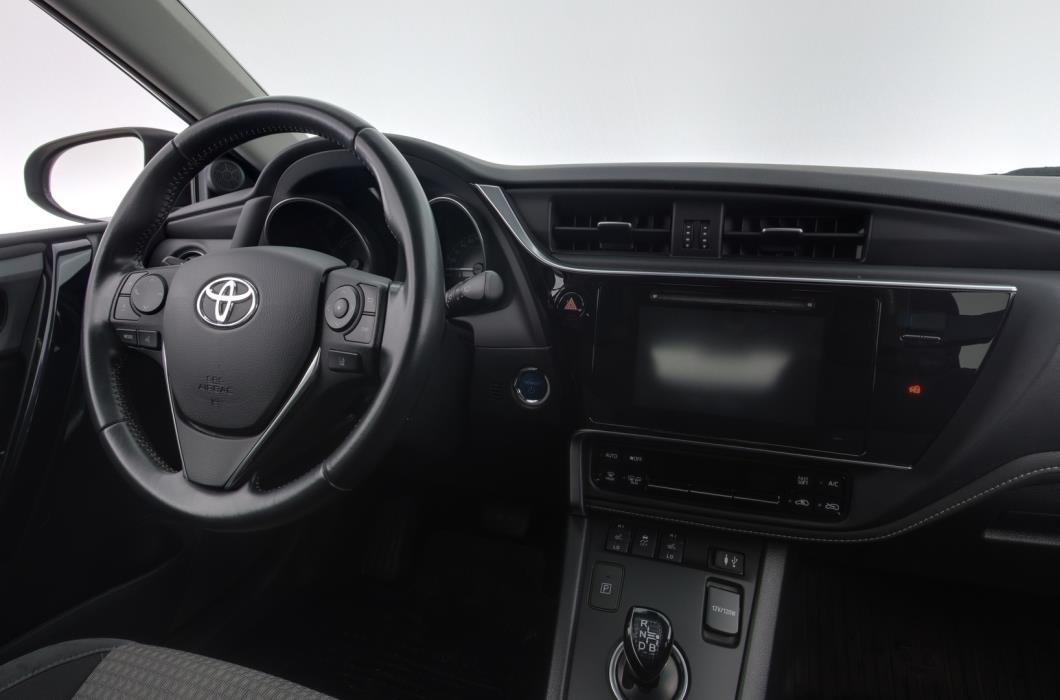 TOYOTA Auris 2018