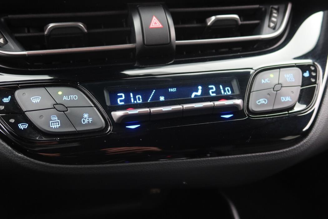 TOYOTA C-HR 2022
