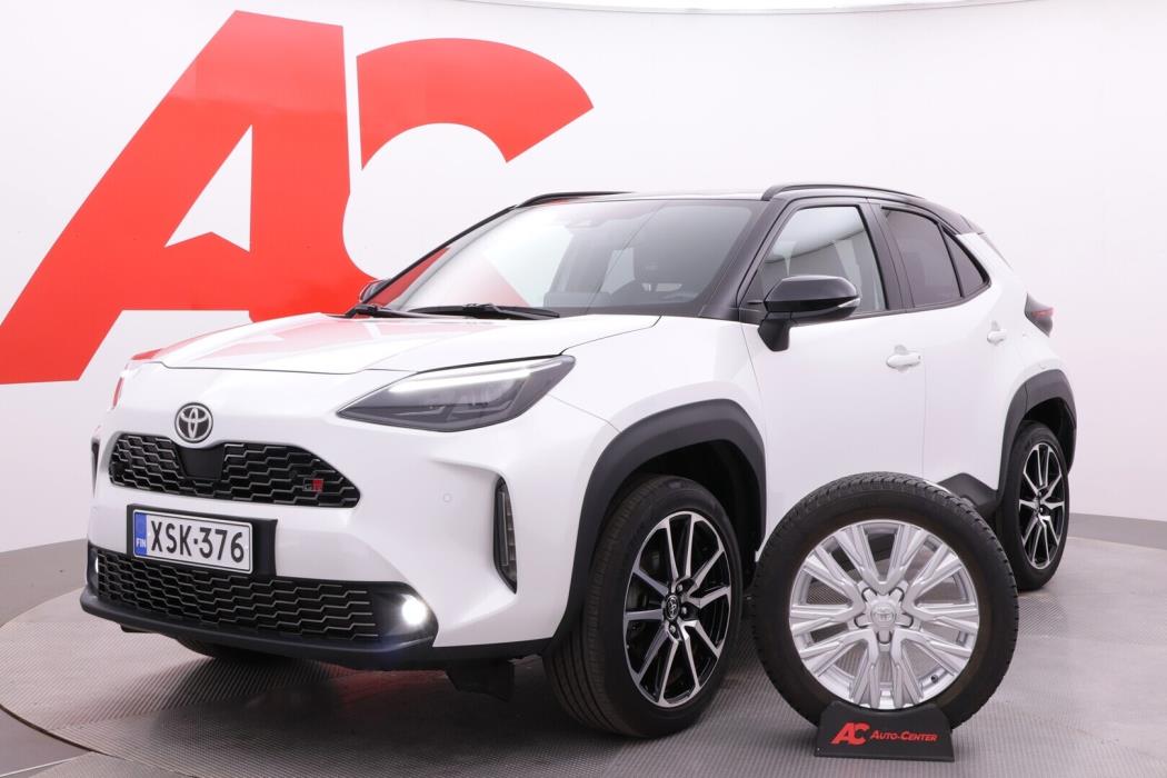 TOYOTA Yaris Cross 2024