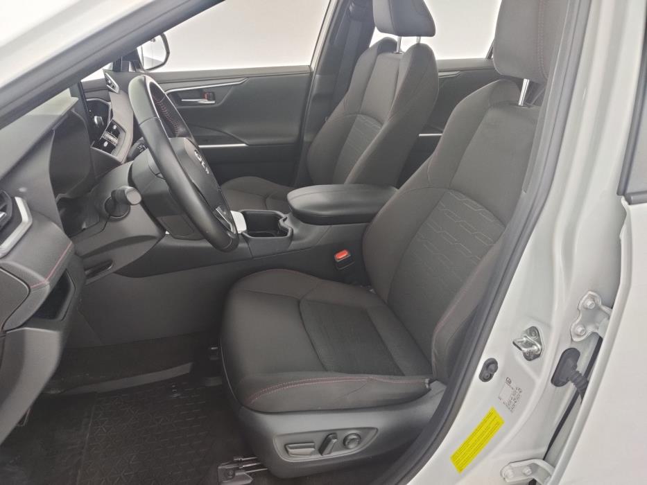 TOYOTA RAV4 Plug-in 2024