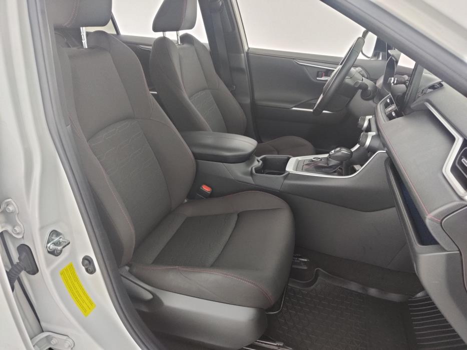 TOYOTA RAV4 Plug-in 2024