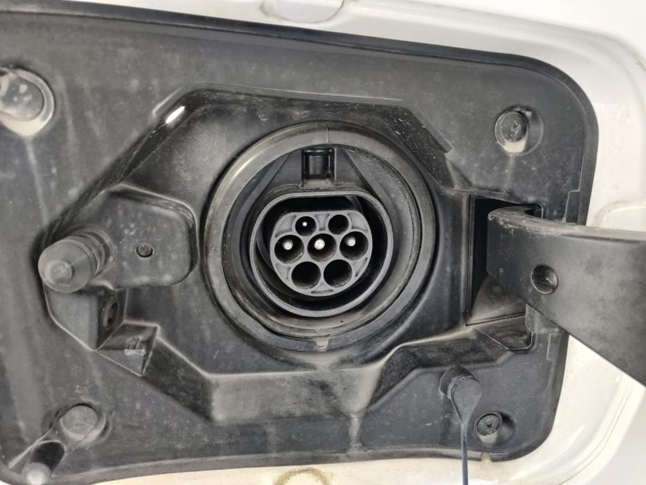 TOYOTA RAV4 Plug-in 2024