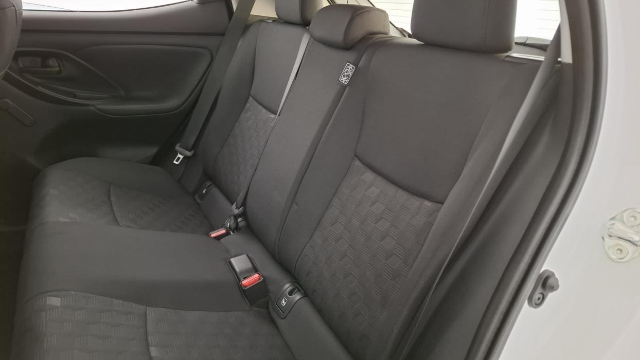TOYOTA Yaris 2024