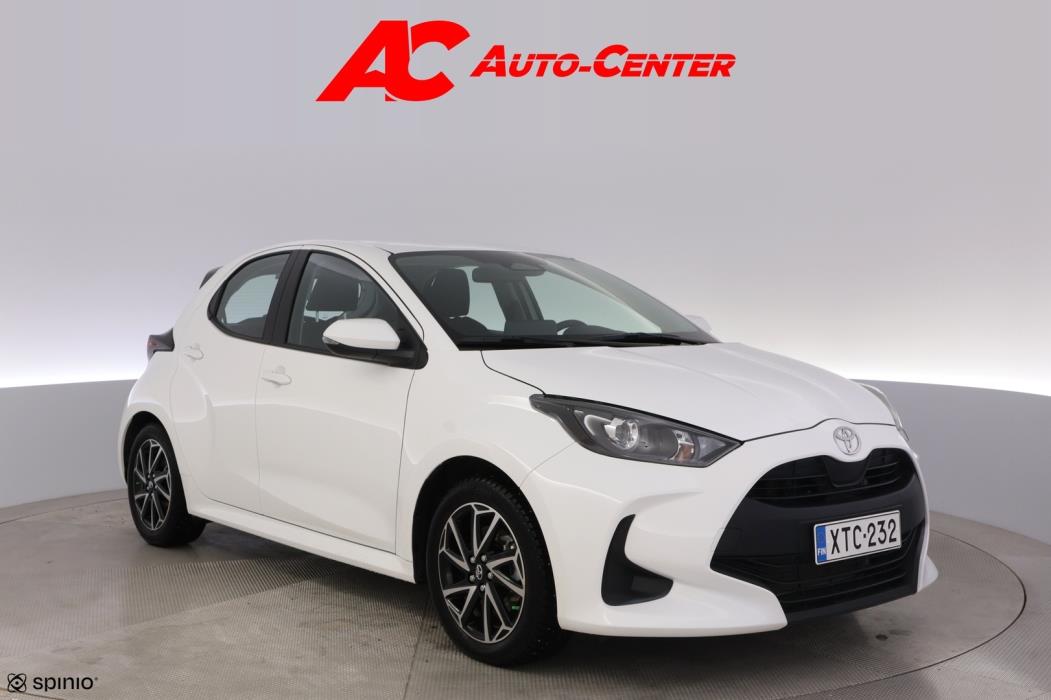TOYOTA Yaris 2024