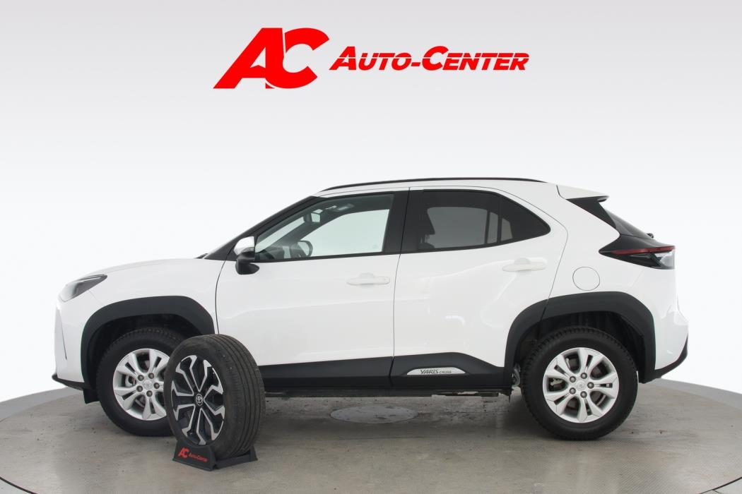 TOYOTA Yaris Cross 2025