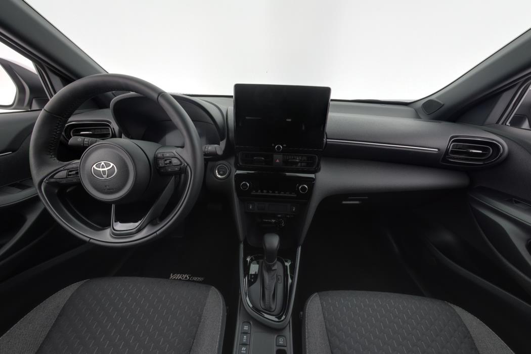 TOYOTA Yaris Cross 2025