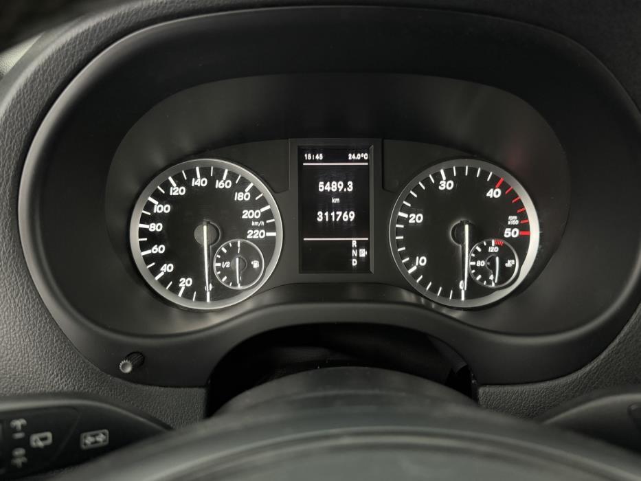 MERCEDES-BENZ Vito 2015