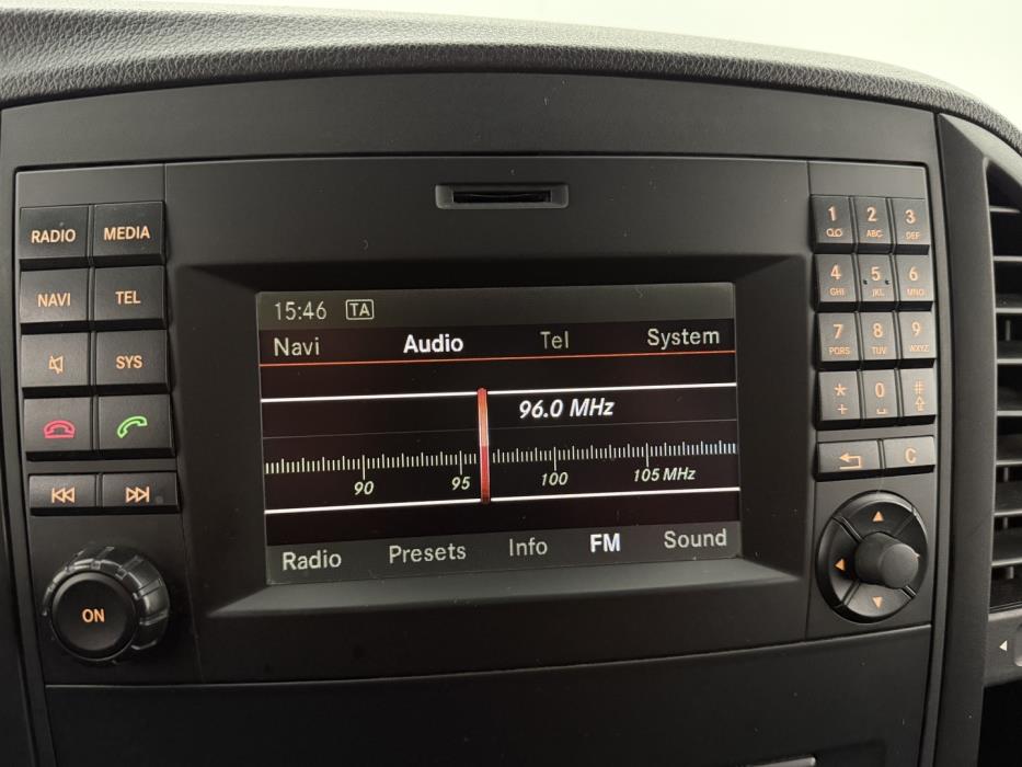 MERCEDES-BENZ Vito 2015