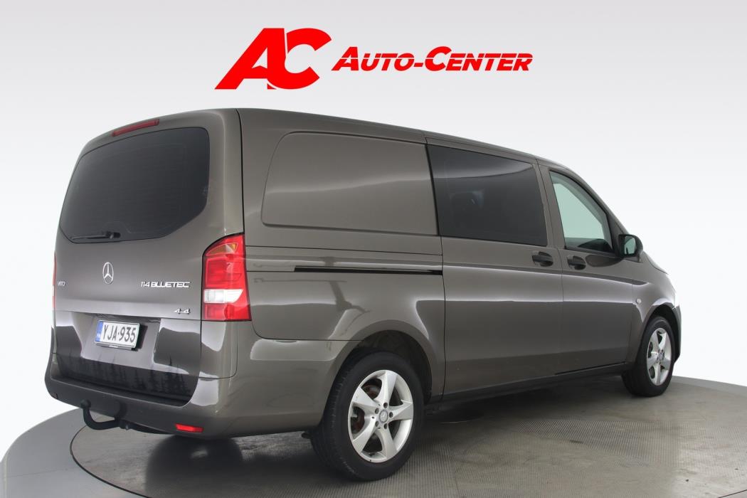 MERCEDES-BENZ Vito 2015