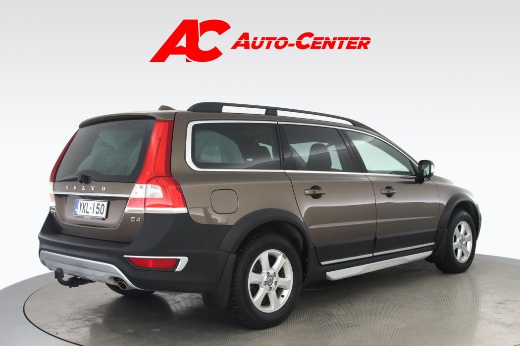 VOLVO XC70 2014