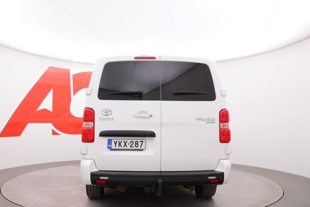 TOYOTA Proace 2022