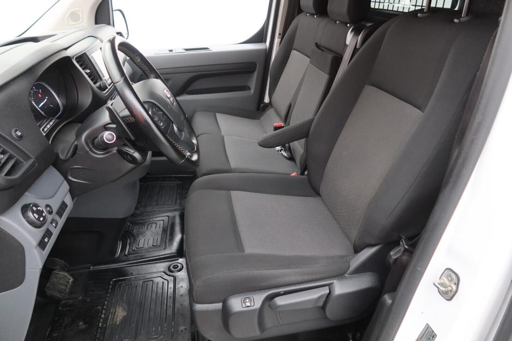 TOYOTA Proace 2022