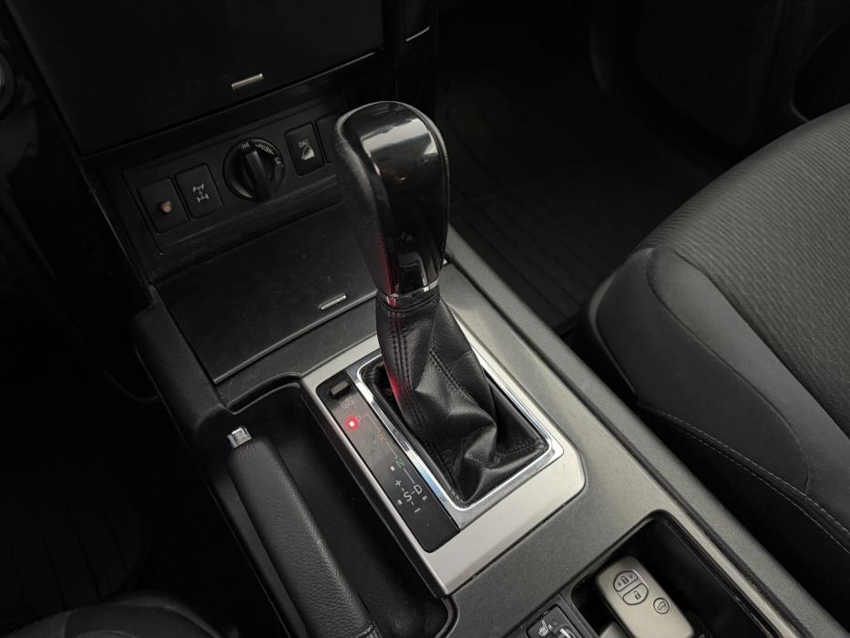 TOYOTA Land Cruiser 2014