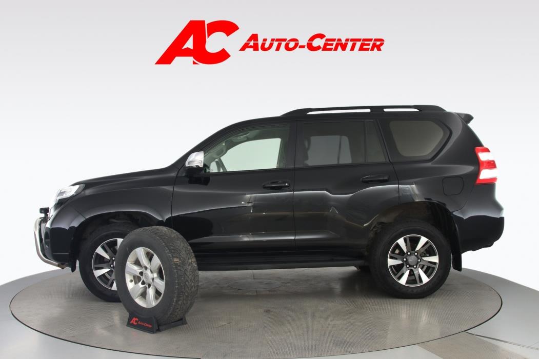 TOYOTA Land Cruiser 2014