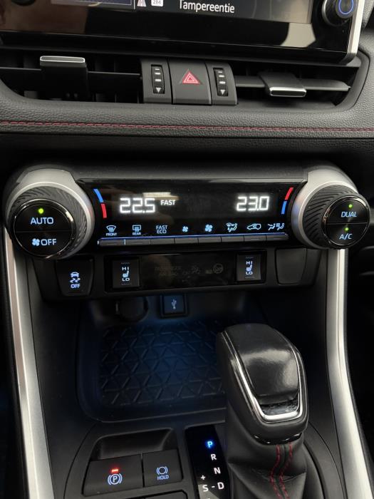 TOYOTA RAV4 Plug-in 2022