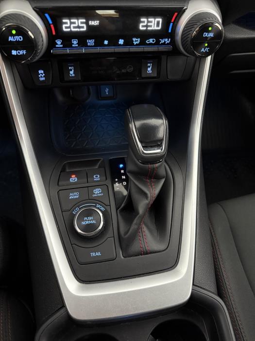 TOYOTA RAV4 Plug-in 2022