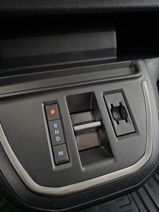 TOYOTA Proace 2025